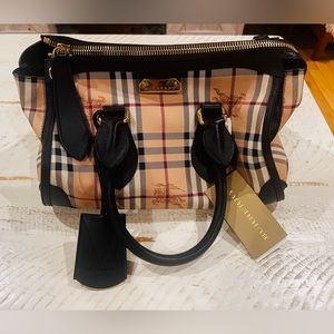 Burberry Haymarket Plaid Gladstone Satchel Tote NWT
